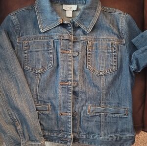 Ann Taylor Loft cropped denim jacket, size 2